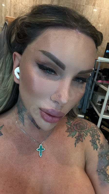 Eva264720605